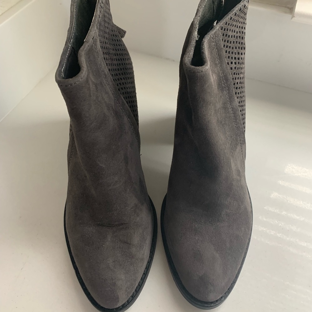 Steve Madden Women's Suede Grey Ankle Boots